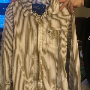 American eagle button down